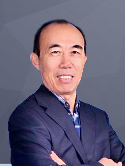 卢喜烈 教授照片